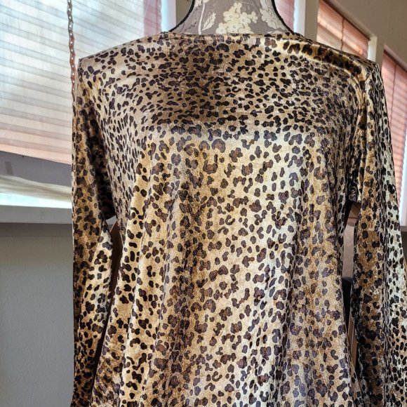 Impressions of California, Cheetah Animal Print, Long sleeve size Medium - Picture 1 of 3